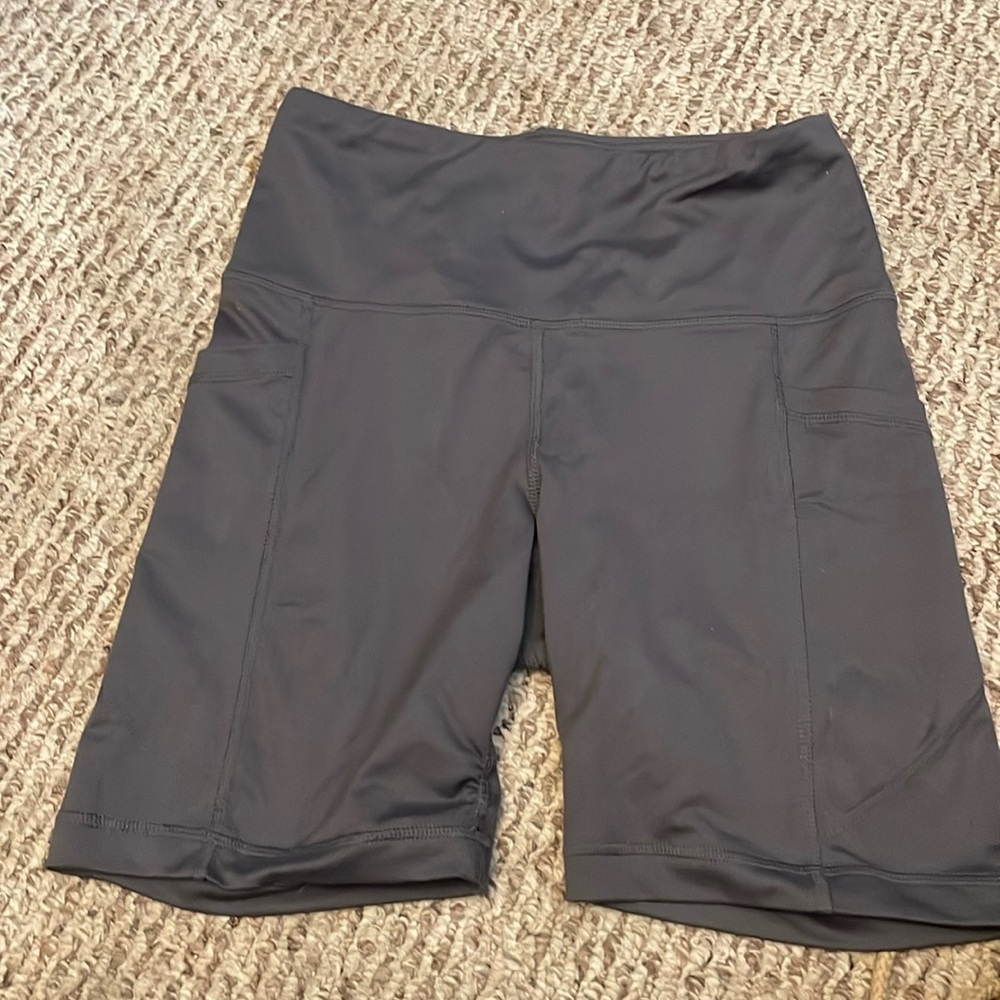biker shorts